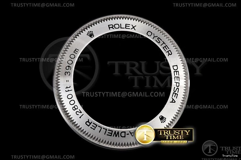 1116 ROLSD0102 – Deep Sea Dweller Blk Supportive 1013